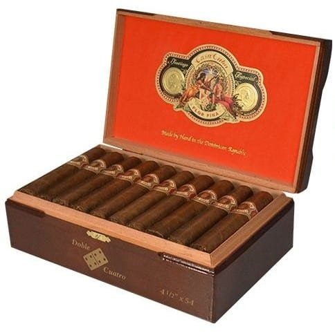 Casa Cuba Doble Cuatro
