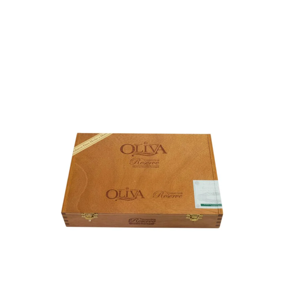 Oliva Connecticut Reserve Series Double Toro - Image 3