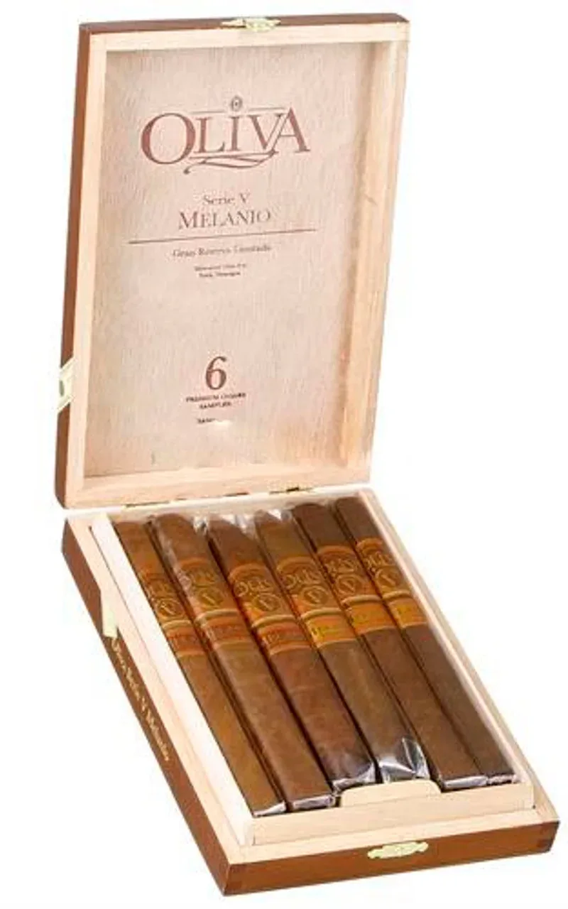 Oliva Serie V Melanio Sampler