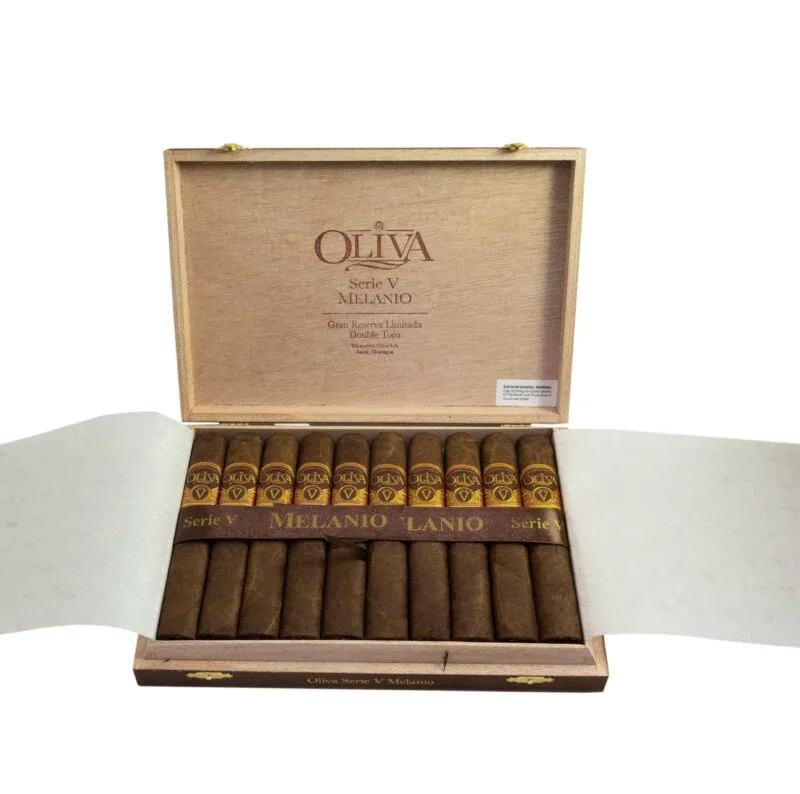 Oliva The  Serie V Melanio Double Toro